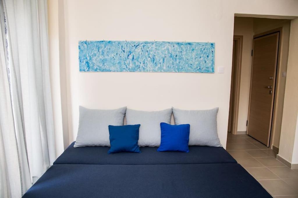 Blue Theros Apartments パラリア・ディオニショウ エクステリア 写真