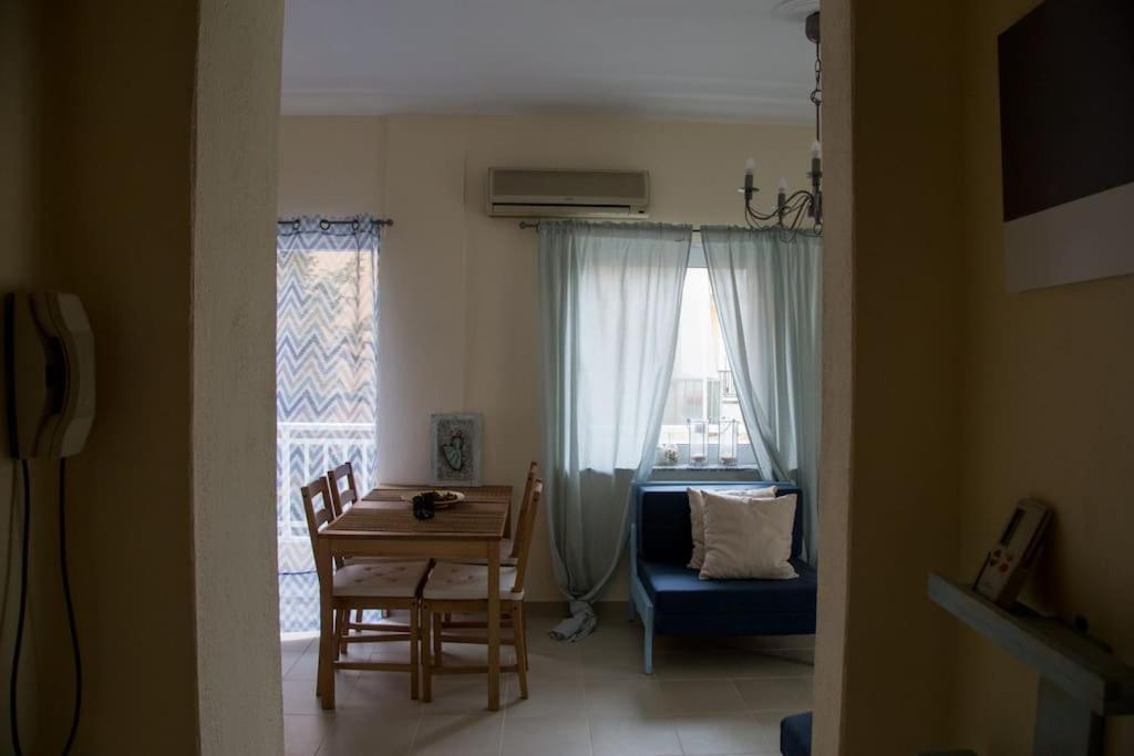 Blue Theros Apartments パラリア・ディオニショウ エクステリア 写真